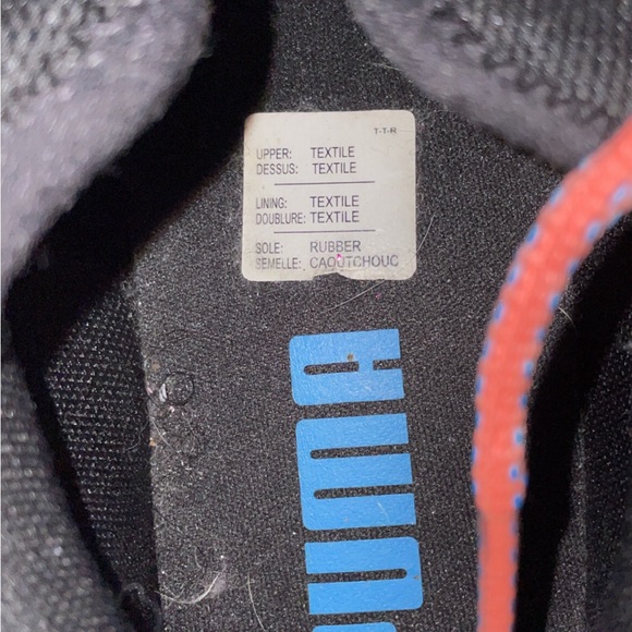 Puma black and pink trainers ‼️
Very comfy ‼️
Size 7Y ‼️ - Picture 3 of 6